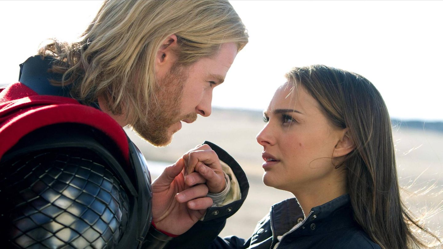 Für diese Begegnung musste kein Tier sterben: Chris Hemsworth verzichtete für den Filmkuss mit Natalie Portman auf seine tägliche Ration Fleisch.