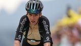 Bei Romain Bardet sieht es am Col du Granon nicht so entspannt aus wie bei Geschke, ihm läuft der Rotz aus dem Mund. Lange führt der Franzose die erste Hochalpen-Etappe an und gibt dabei zur Freude seiner Landsleute alles. Am Ende ist er nicht in der Lage, die Führung ins Ziel zu retten. Dennoch lohnen sich die Strapazen: Bardet springt auf den zweiten Platz im Gesamtklassement.