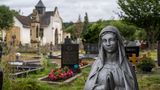 1 Jahr Ahr Friedhof