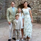 Die Zukunft der schwedischen Krone: Kronprinzessin Victoria mit ihrer Familie. 2010 hat sie den bürgerlichen Daniel Westling geheiratet. 2012 kommt Tochter Estelle auf die Welt, 2016 Sohn Oscar. Da König Carl Gustaf 2019 das Königshaus verschlankt, steht die Familie umso mehr im Fokus.