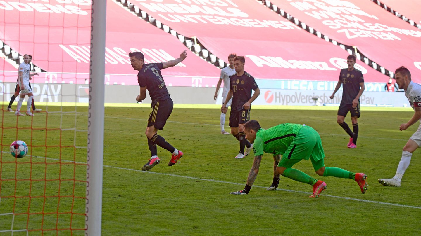 Robert Lewandowski schießt sein 41. Saisontor