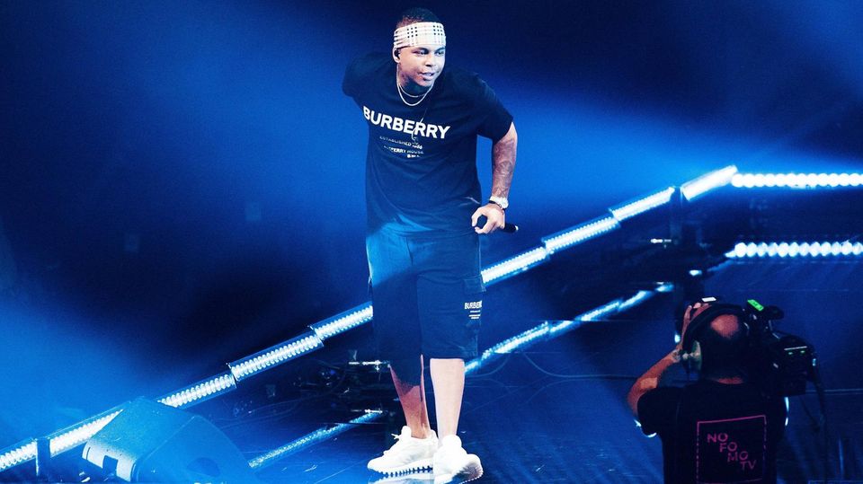 Rapper Luciano in den Charts