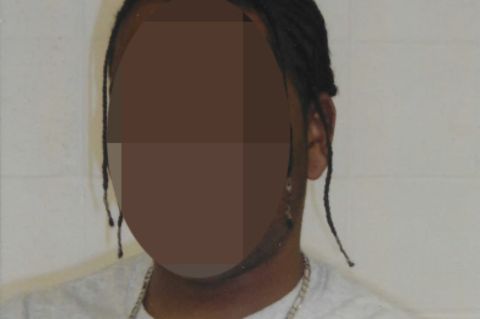 Die Trans-Frau wurde in ein Gefängnis für männliche Strafgefangene verlegt
