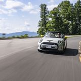 Mini Cooper SE Cabrio 2022