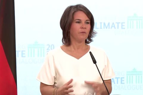 Video: Baerbock: Wir sind nicht auf dem 1,5-Grad-Pfad