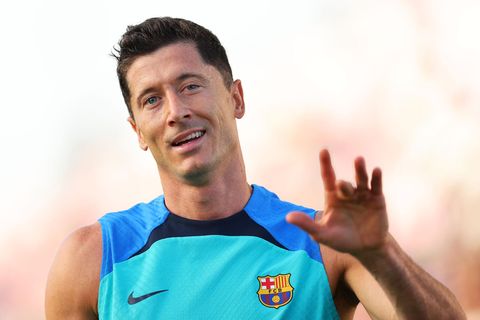Trägt bereits den Dress des FC Barcelona: Ex-Bayern-Stürmer Robert Lewandowski