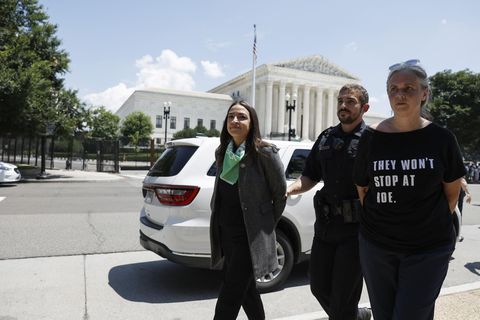 Demo gegen Abtreibungsurteil: US-Abgeordnete Ocasio-Cortez festgenommen