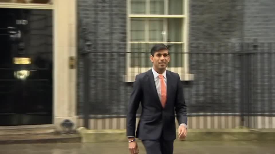 Video: Nur noch Sunak und Truss im Rennen um Johnson-Nachfolge Video: Nur noch Sunak und Truss im Rennen um Johnson-Nachfolge