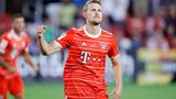 Matthijs de Ligt startet mit hohen Zielen in die Bundesliga. "Bayern ist der größte Club in Deutschland und einer der größten in der Welt", sagte der 22-Jährige bei seiner Präsentation De Ligt kommt für 67 Millionen Euro plus möglicher Boni von Juventus Turin und hat bei den Bayern einen Fünfjahresvertrag unterschrieben. "Ich habe vor Jahren mit Arjen Robben gesprochen, er hat nur gute Sachen über Bayern gesagt", so de Ligt weiter.