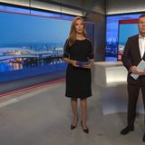 Schwarze Kleidung von NDR-Moderatoren anlässlich des Todes von Uwe Seeler