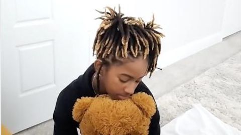 Die 13-jährige Alena Analeigh