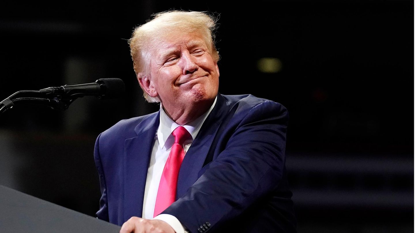 Donald Trump hat sich bisher nicht offiziell endgültig erklärt, ob er noch einmal zur Wahl antreten wird oder nicht