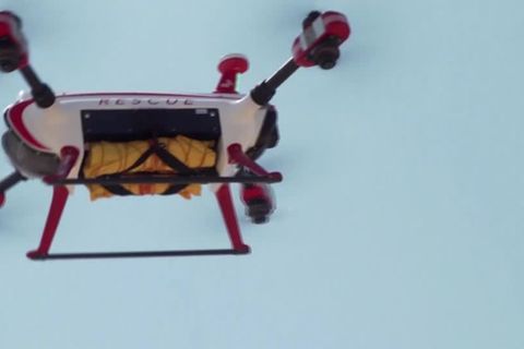 Video: Rettungsdrohne im Notfalleinsatz