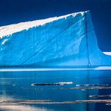 Eisberge treiben in der Baffin Bay in der Nähe von Pituffik, Grönland,