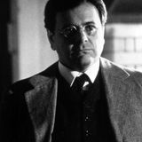 1981 machte Paul Sorvino mit seiner Rolle in Warren Beattys Politdrama "Reds" von sich reden, das die Geschichte der kommunistischen Bewegung in den USA erzählt und mehrere Oscars gewann. Sorvino spielte an der Seite von Beatty, Diane Keaton und Jack Nicholson. 