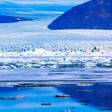 Eisberge treiben in der Baffin Bay bei Pituffik