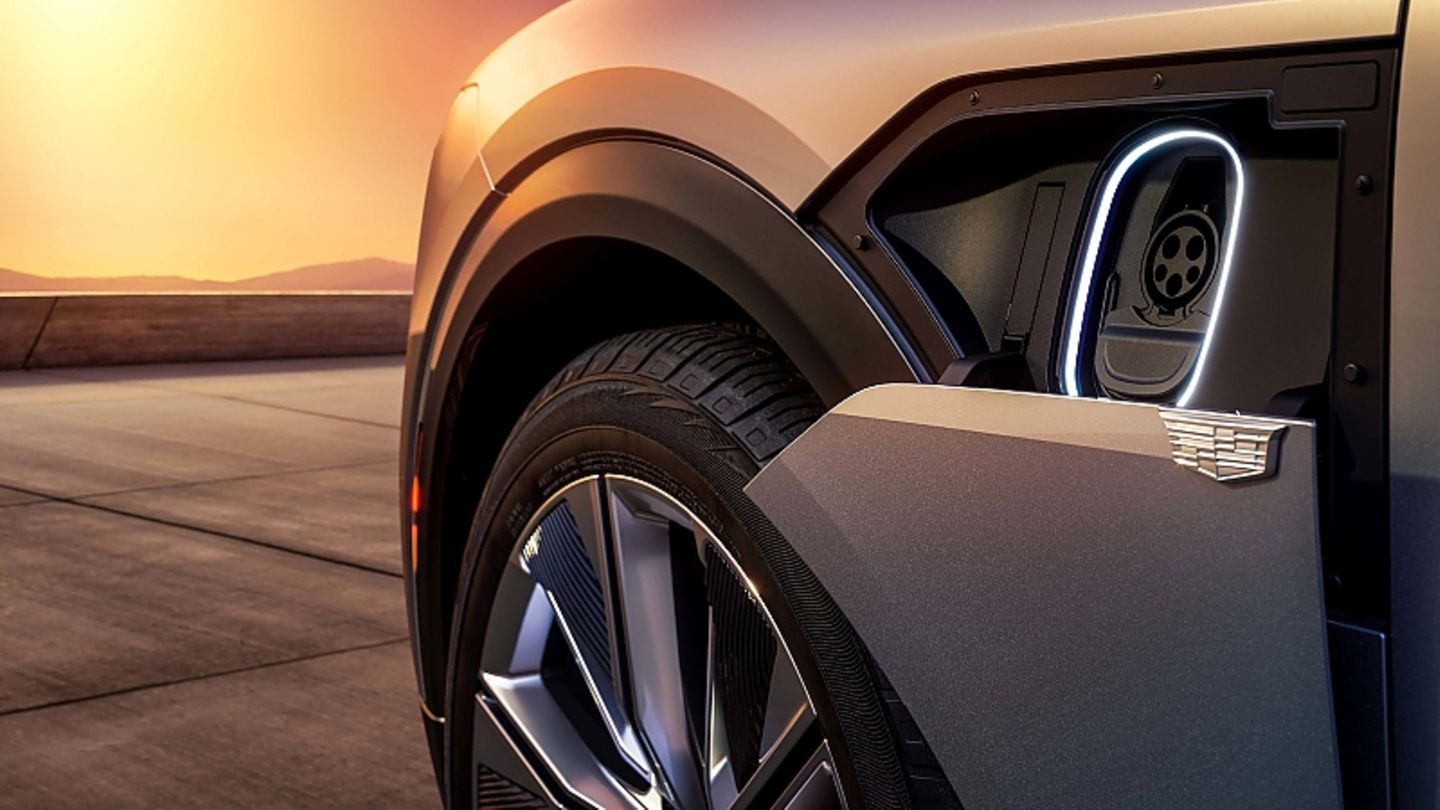 Cadillac Lyriq 2023