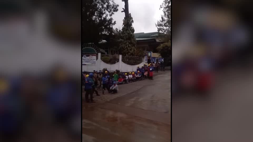 Video: Erdbeben der Stärke 7,1 erschüttert Philippinen