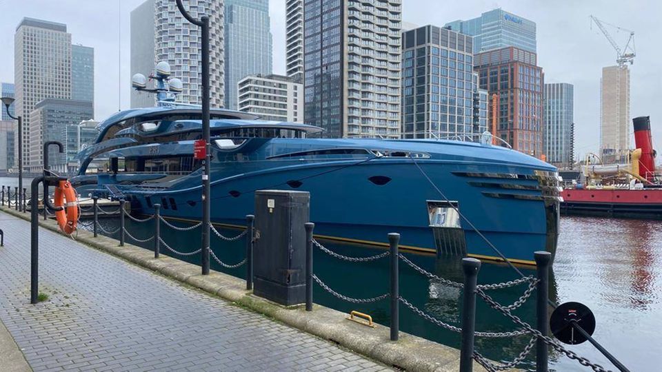 Jacht "Phi" von Witalij Wasiljewitsch Kotschetkow