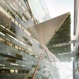 Das Leben findet zwischen den Schutzmauern statt.