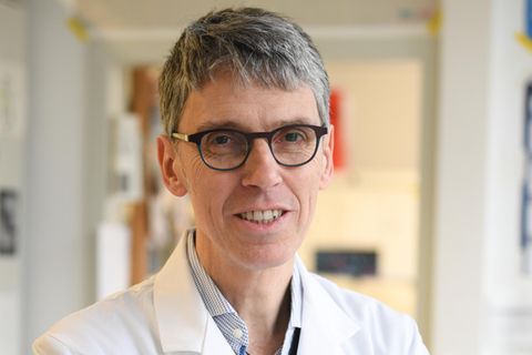 Virologe Stephan Becker