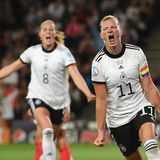 Die Matchwinnerin: Alexandra Popp erzielte im Halbfinale gegen Frankreich beide Tore für das deutsche Team