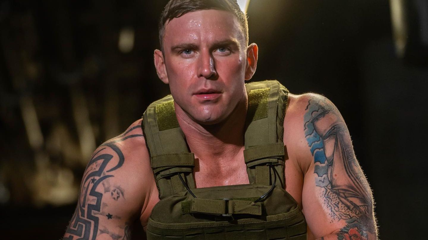 British Forces Instructor – “It’s not okay to be fat as a soldier”