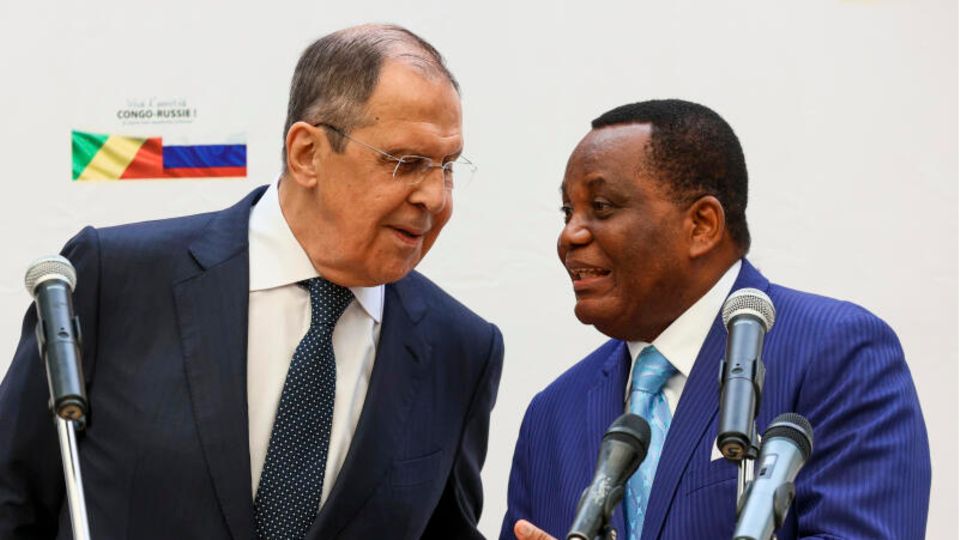 Sergej Lawrow mit seinem kongolesischen Amtskollegen Jean Claude Gakosso