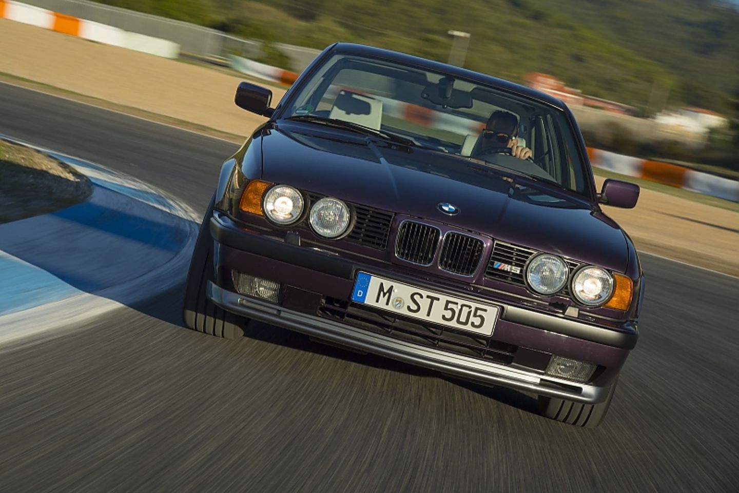 BMW M5 der Generation E34
