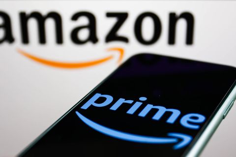 Amazon Prime: Bietet für Kunden viele Vorteile, ist aber auch recht teuer. Ein Spartipp hilft dabei, die Kosten zu reduzieren.