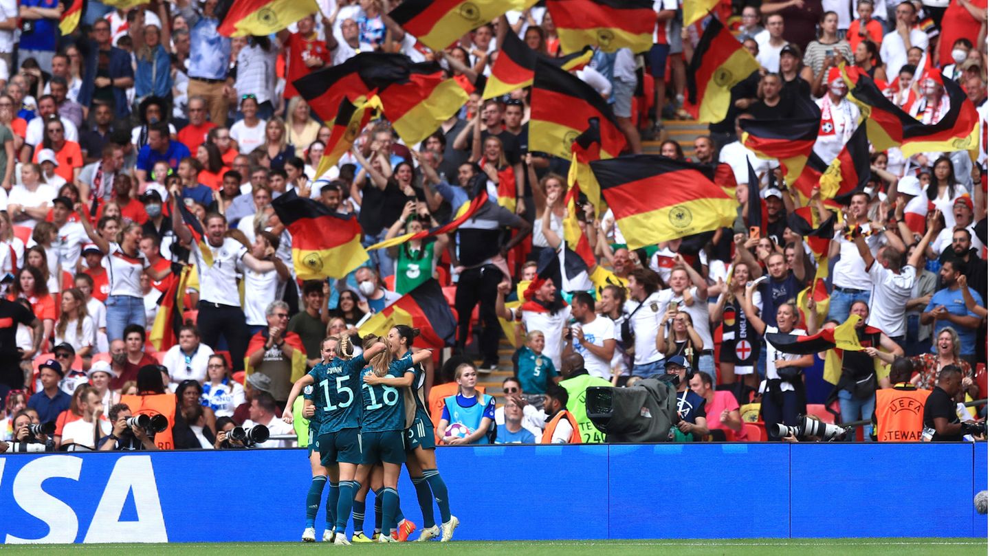 Frauen Fussball EM Ausgleichfeier