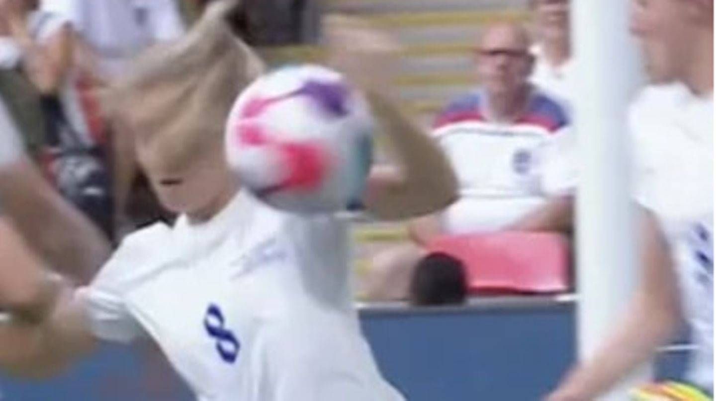 EM final: hand penalty?  ARD reporter draws Wembley comparison