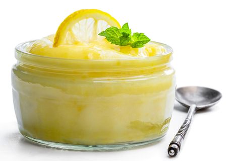 Das perfekte Sommer-Dessert: Rezept für leckere Zitronen-Creme im Glas