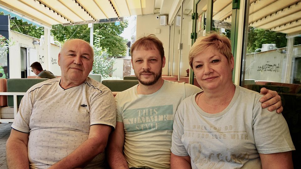 Die Familie aus der ukrainischen Stadt Cherson hat noch Hoffnung