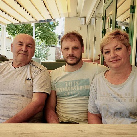 Die Familie aus der ukrainischen Stadt Cherson hat noch Hoffnung