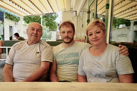Die Familie aus der ukrainischen Stadt Cherson hat noch Hoffnung