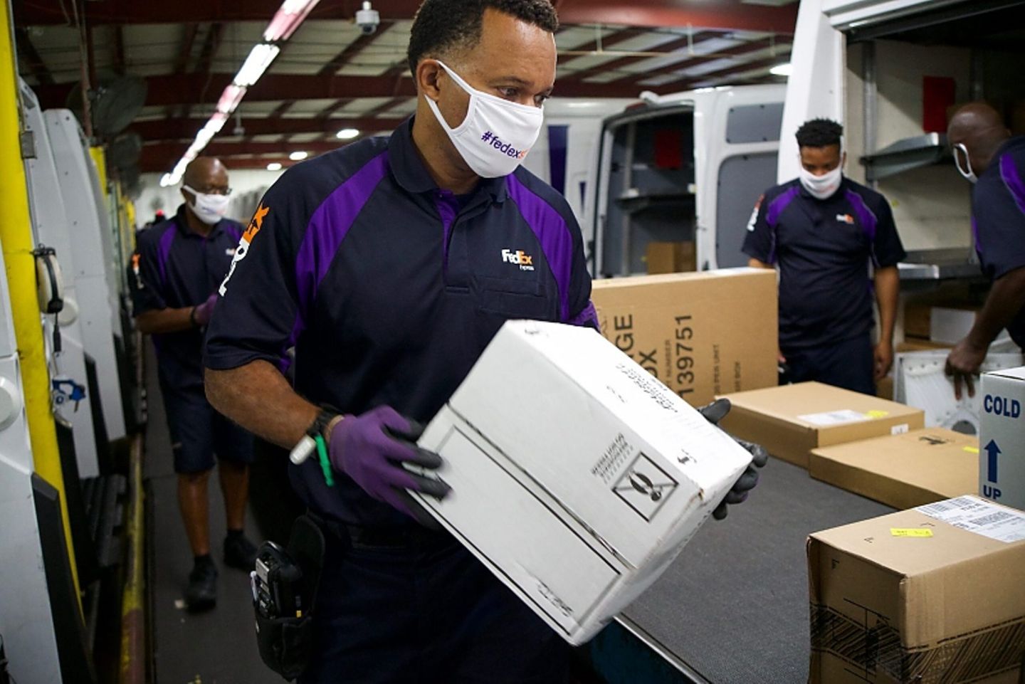 FedEx