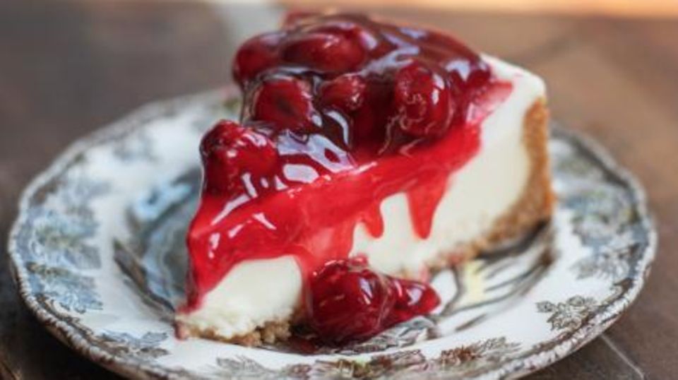 Gesund naschen: Kirsch-Käsekuchen ganz ohne Zucker