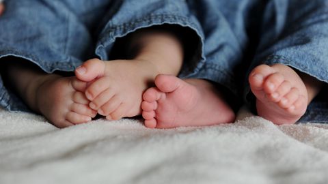 USA: Frau bringt zwei Zwillings-Paare zur Welt