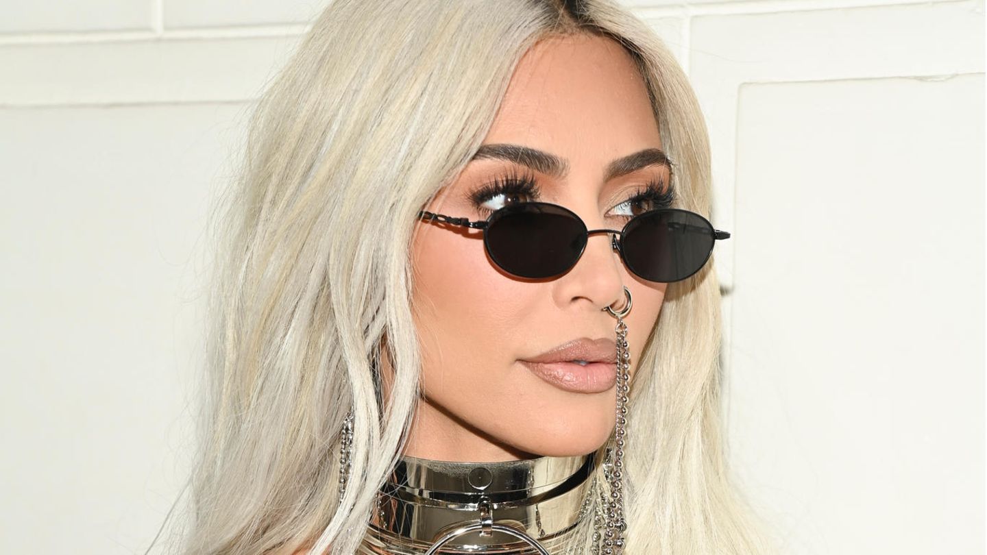 Für die Schönheit nimmt Kim Kardashian Schmerz gern in Kauf