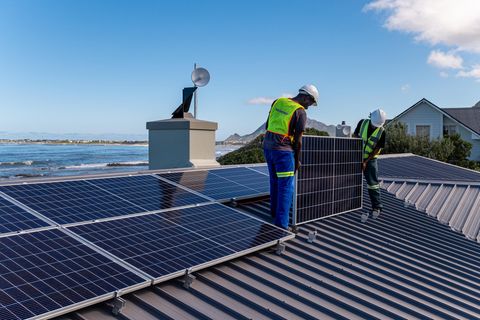 Auch Mieter können mit Solarstrom Geld sparen.
