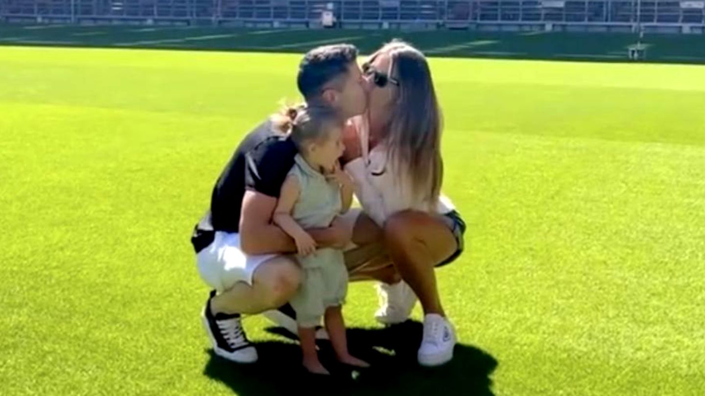 Emotional video: Lewandowski and his wife say goodbye to Munich