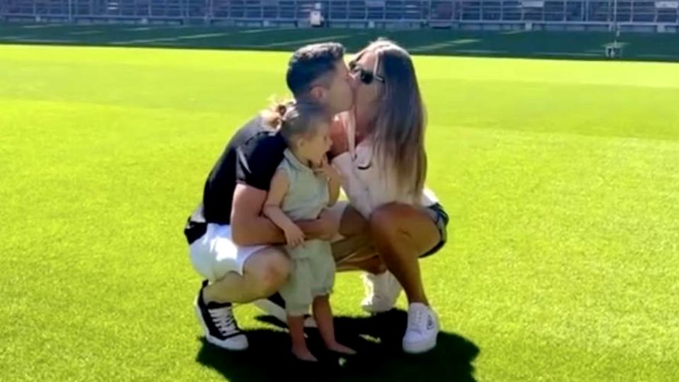 Emotionales Video: Lewandowski und Frau nehmen Abschied von München Emotionales Video: Lewandowski und Frau nehmen Abschied von München