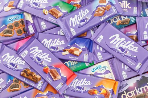 Viele Milka Schokoladensorten nebeneinander