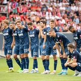 Der FC stürzt ab, steigt aber nicht ab!  An die letzte Europacup-Saison denken viele in Köln noch mit Grauen. Nicht nur, dass der FC in der Europa League die Vorrunde überstand, er stürzte vor allem in der Liga komplett ab. Und musste nach einer ganz miesen Vorrunde und einer nur etwas besseren Rückrunde in die 2. Liga. Dafür ist der FC diesmal zu stark, in Europacup-Regionen wird er sich aber nicht halten können.