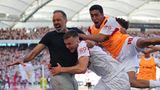 Jobgarantie für Matarazzo!  Pellegrino Matarazzo hat hinsichtlich seines Jobs auch diese Saison nichts zu befürchten. Obwohl der VfB bis zum Ende der vergangenen Spielzeit um den Ligaverbleib zittern musste, ließ Sportdirektor Sven Mislintat keine Diskussion um den Coach zu. Und das wird so bleiben. Stuttgarts einstiger Schleudersitz steht stabil.