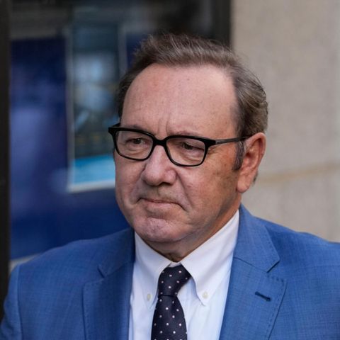 Kevin Spacey bei einem Gerichtstermin in London