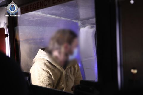 Der Verdächtige im Mordfall Simone Strobel vergangene Woche nach seiner Festnahme durch die Polizei