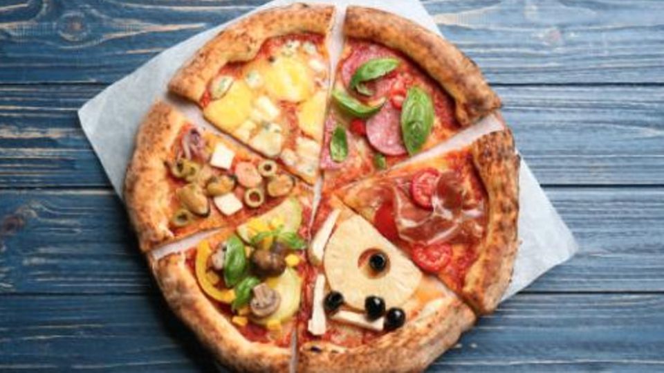 Pizza vom Grill? So gelingt die nächste Pizzaparty im Garten Pizza vom Grill? So gelingt die nächste Pizzaparty im Garten