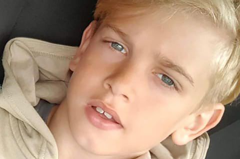 Dieses undatierte von der Familie zur Verfügung gestellte Foto zeigt Archie Battersbee